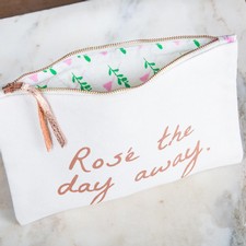 Rose the day away pouch Image
